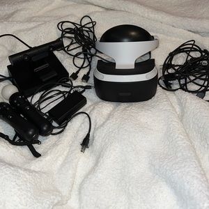 NEW PlayStation VR white/black